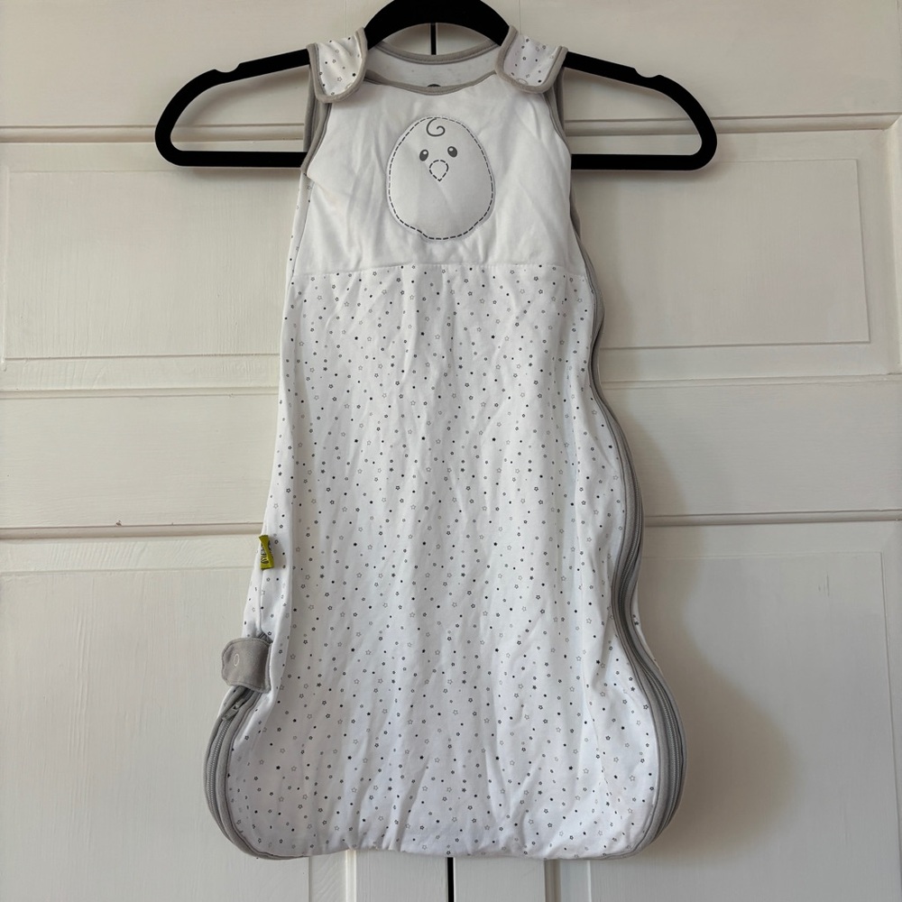 Nested Bean Weighted Baby Sleepsack White Gray Star Print Size 0-6M Small Cotton